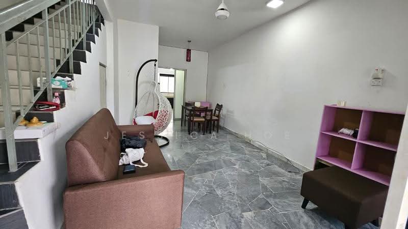 Terraced House for Sale in BANDAR PUCHONG JAYA (Puchong) - Jessica Hoe - Living Room - PropertyGuru.com.my