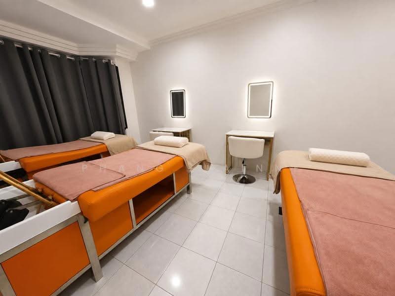 Shop for Rent in Taman Abad (Johor Bahru) - Phang Elainne - Interior - PropertyGuru.com.my