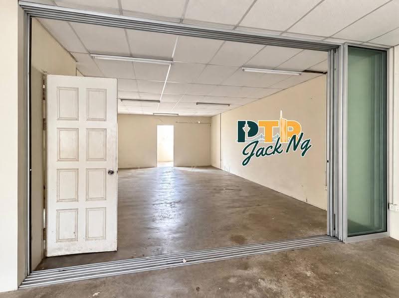 Shop / Office untuk Disewa di Raja Uda (Butterworth) - Jack Ng - Interior - PropertyGuru.com.my