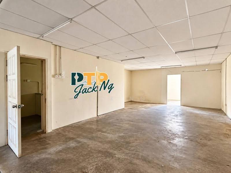 Shop / Office untuk Disewa di Raja Uda (Butterworth) - Jack Ng - Interior - PropertyGuru.com.my