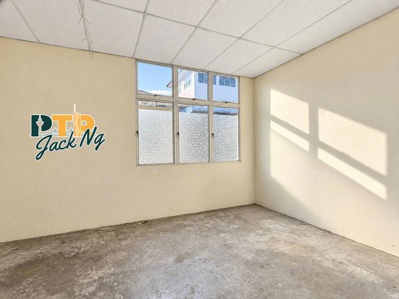 Shop / Office untuk Disewa di Raja Uda (Butterworth) - Jack Ng - Interior - PropertyGuru.com.my