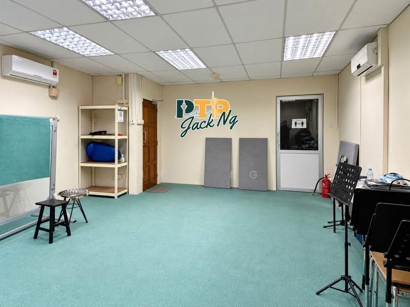 Shop / Office for Rent in Taman Island Glades (Gelugor) - Jack Ng - Interior - PropertyGuru.com.my