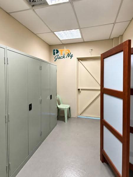 Shop / Office for Rent in Taman Island Glades (Gelugor) - Jack Ng - Interior - PropertyGuru.com.my
