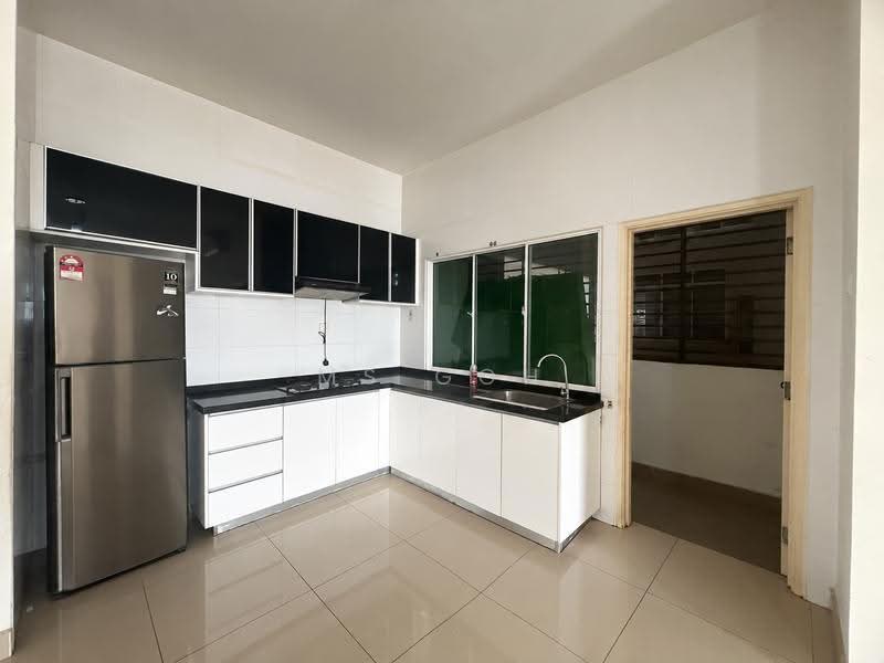 Pangsapuri untuk Dijual di Nusa Heights (Nusa Puncak) - Ms Goh - Kitchen - PropertyGuru.com.my