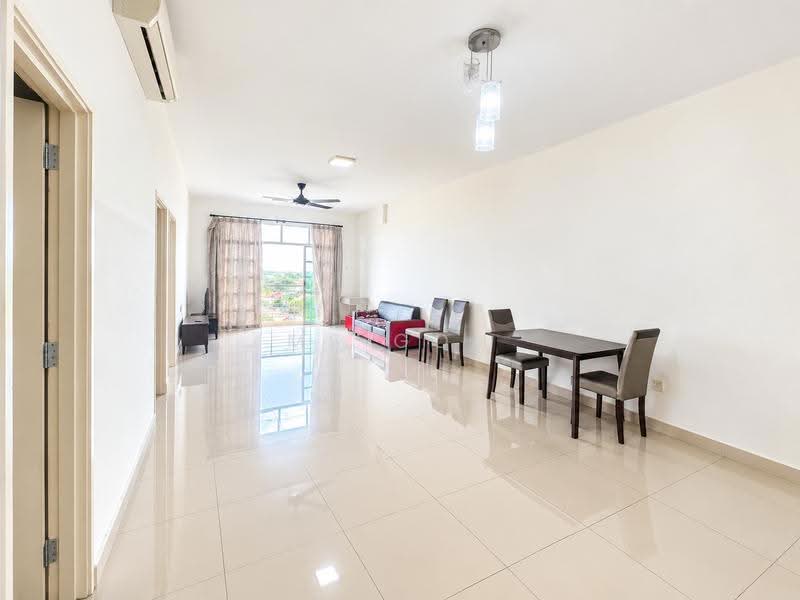 Pangsapuri untuk Dijual di Nusa Heights (Nusa Puncak) - Ms Goh - Living Room - PropertyGuru.com.my