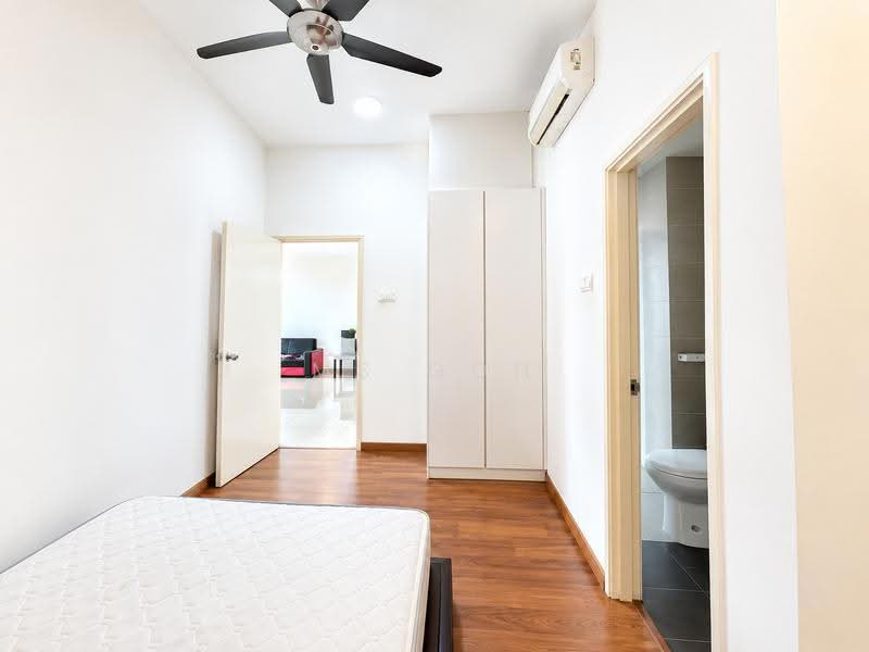 Pangsapuri untuk Dijual di Nusa Heights (Nusa Puncak) - Ms Goh - Bedroom - PropertyGuru.com.my