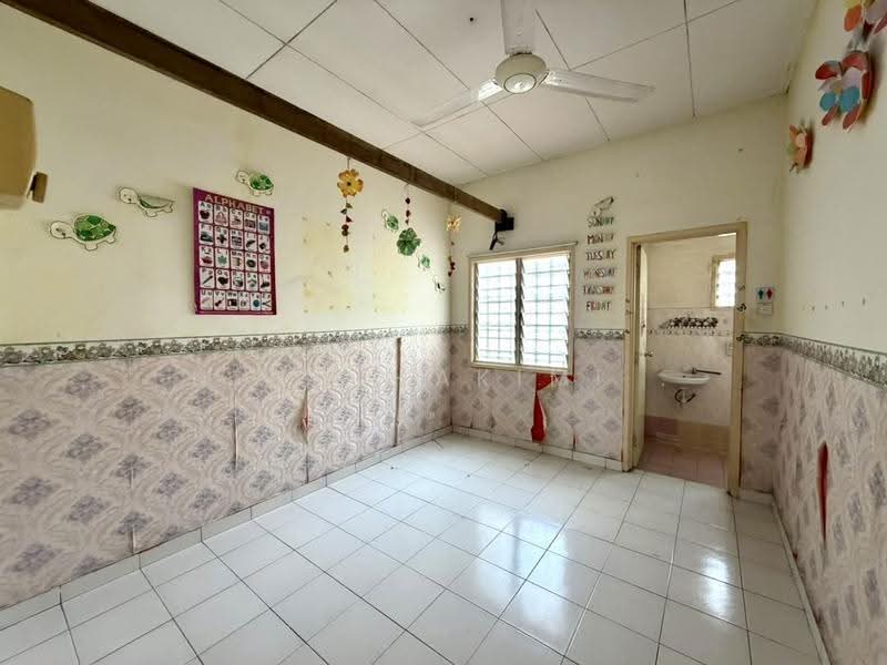 Rumah Teres 2-Tingkat untuk Dijual di Taman Pelangi Semenyih (Semenyih) - NUZULHAKIMI . - PropertyGuru.com.my