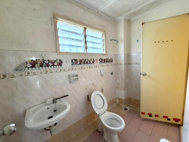 Rumah Teres 2-Tingkat untuk Dijual di Taman Pelangi Semenyih (Semenyih) - NUZULHAKIMI . - PropertyGuru.com.my