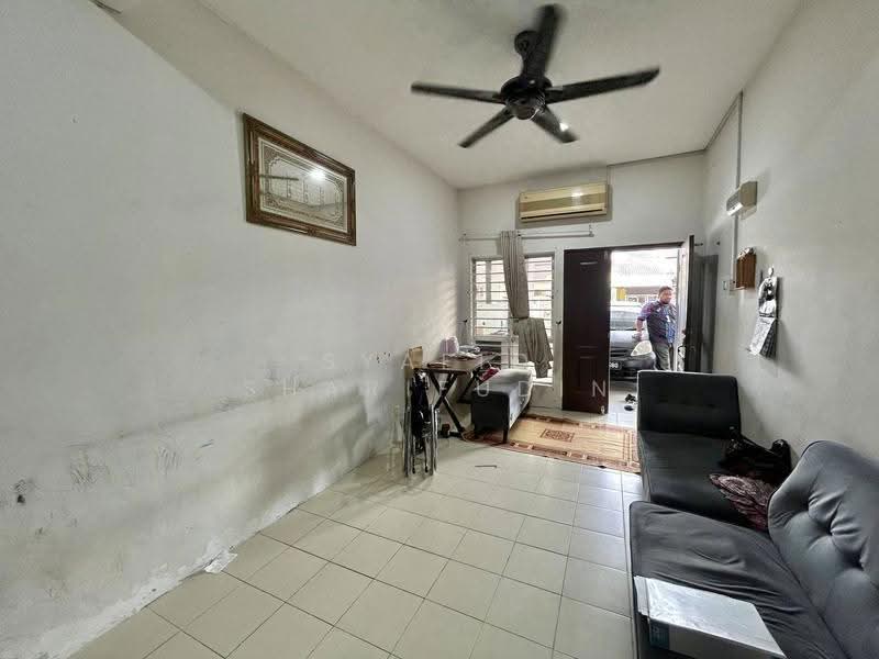 Rumah Teres 1-Tingkat untuk Dijual di Seksyen 30 (Shah Alam) - Syafiq Sharifudin - PropertyGuru.com.my