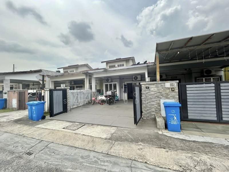 Rumah Teres 1-Tingkat untuk Dijual di Seksyen 30 (Shah Alam) - Syafiq Sharifudin - PropertyGuru.com.my