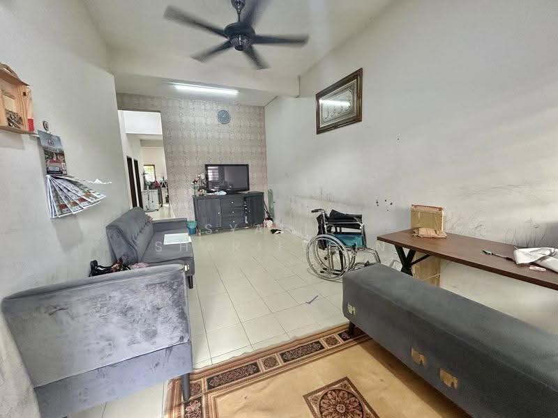 Rumah Teres 1-Tingkat untuk Dijual di Seksyen 30 (Shah Alam) - Syafiq Sharifudin - PropertyGuru.com.my