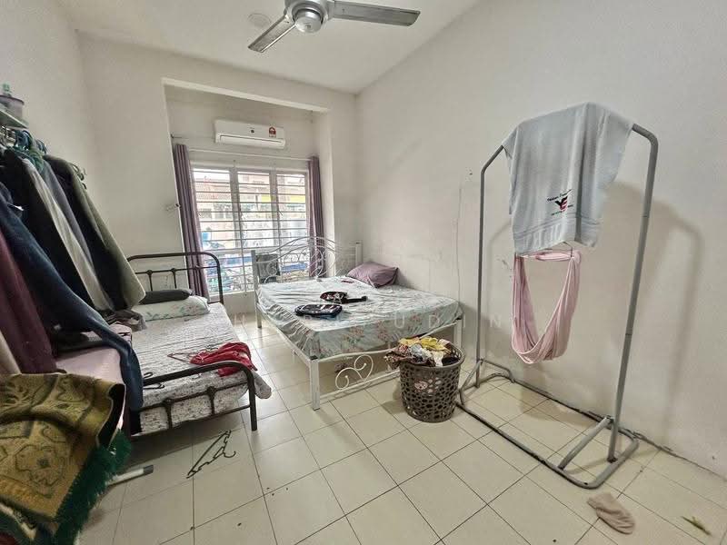 Rumah Teres 1-Tingkat untuk Dijual di Seksyen 30 (Shah Alam) - Syafiq Sharifudin - PropertyGuru.com.my