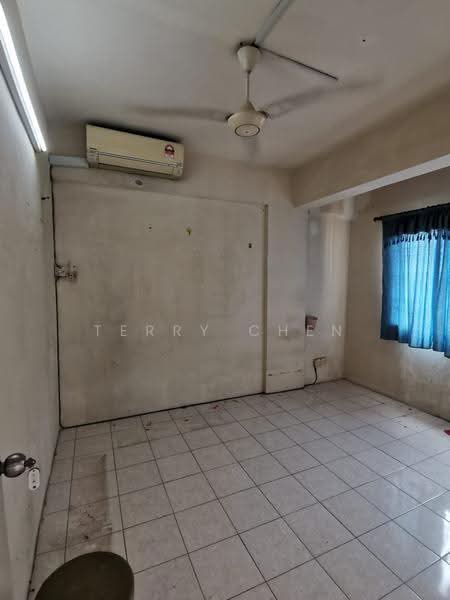 Apartment for Sale at Kantan Court - Terry Chen - PropertyGuru.com.my