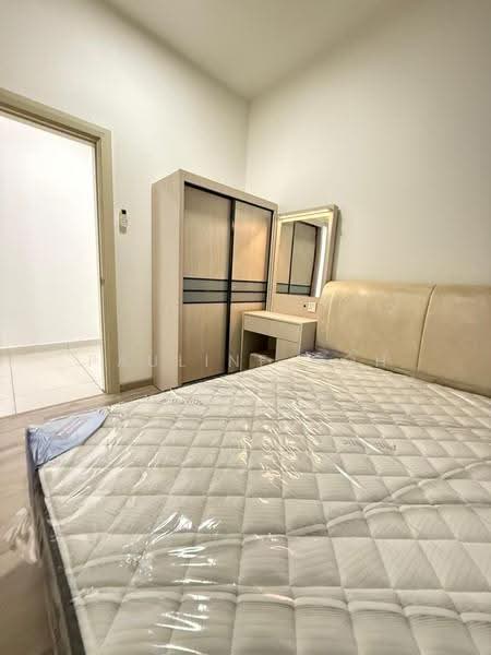 Service Residence for Sale at Southkey Mosaic - Pauline Goh - Bedroom - PropertyGuru.com.my