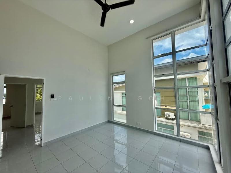 Rumah Teres 2-Tingkat untuk Dijual di Bandar Seri Alam (Masai) - Pauline Goh - Living Room - PropertyGuru.com.my
