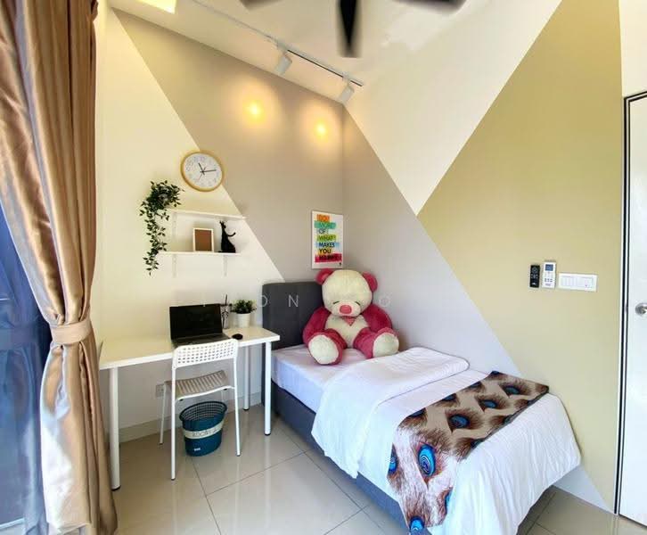Kediaman Servis untuk Disewa di Continew - Dixon Wong - Bedroom - PropertyGuru.com.my