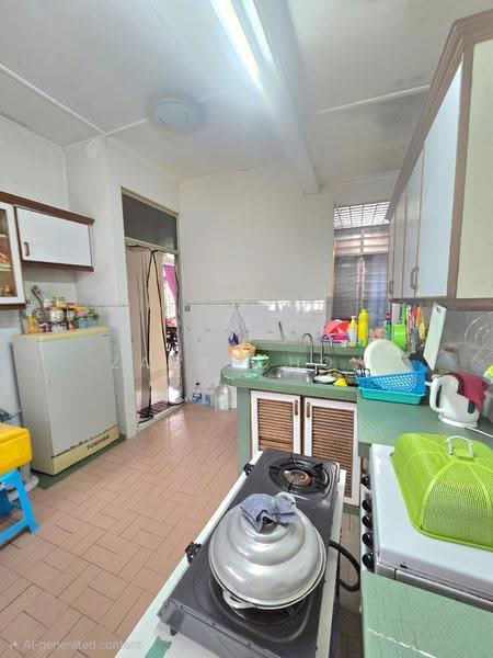 1-storey Terraced House for Sale in Bandar Seri Alam (Masai) - Zack Chow - Kitchen - PropertyGuru.com.my