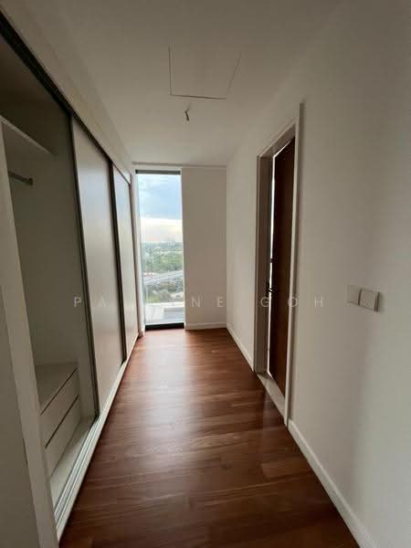 Condominium for Sale at The Astaka @ 1 Bukit Senyum - Pauline Goh - Corridor - PropertyGuru.com.my