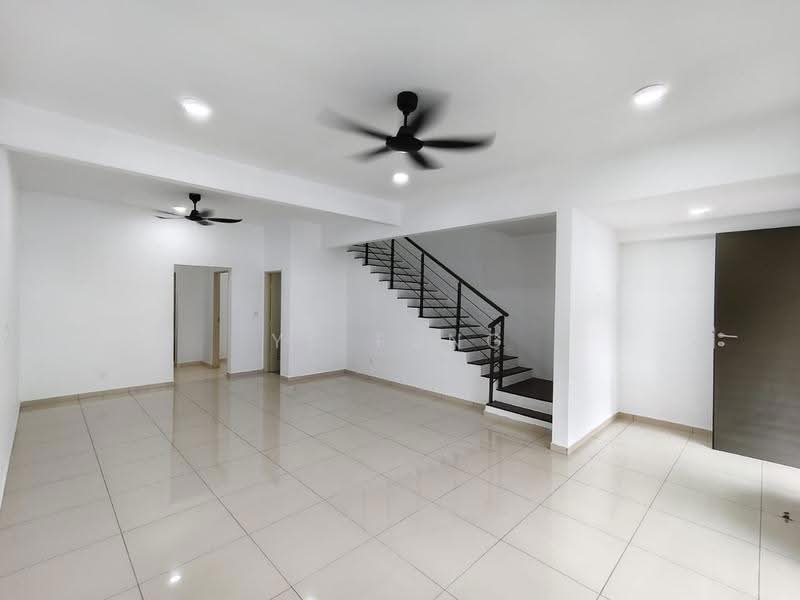 2-storey Terraced House for Rent in Pasir Gudang (Johor) - YC Fung - Living Room - PropertyGuru.com.my