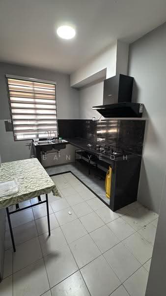 Rumah Teres 2-Tingkat untuk Dijual di Taman Setia Indah (Tebrau) - Sean Yeoh - Kitchen - PropertyGuru.com.my