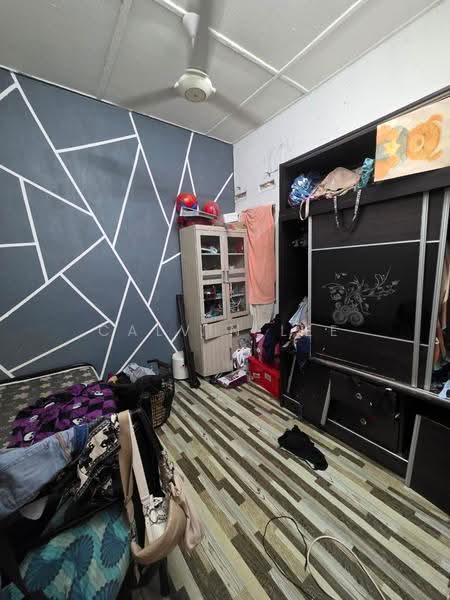Rumah Teres 1-Tingkat untuk Dijual di Taman Universiti (Skudai) - Calvin Lee - Bedroom - PropertyGuru.com.my