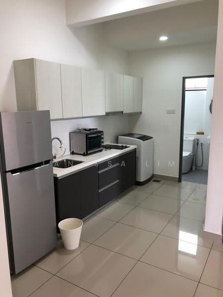 Kediaman Servis untuk Disewa di Citywoods - Janessa Lim - Kitchen - PropertyGuru.com.my