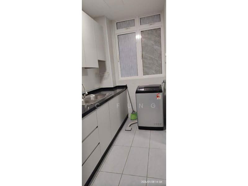 Kediaman Servis untuk Disewa di KSL Residence @ Daya - YC Fung - Kitchen - PropertyGuru.com.my