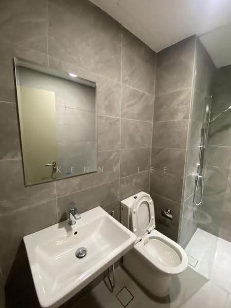 Service Residence for Rent at Quinn Residence - Kenny Lee - Bathroom - PropertyGuru.com.my