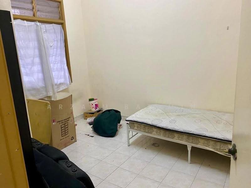 Terraced House for Sale in Taman Pulai Indah (Johor Bahru) - Arzaim Barimin - Bedroom - PropertyGuru.com.my
