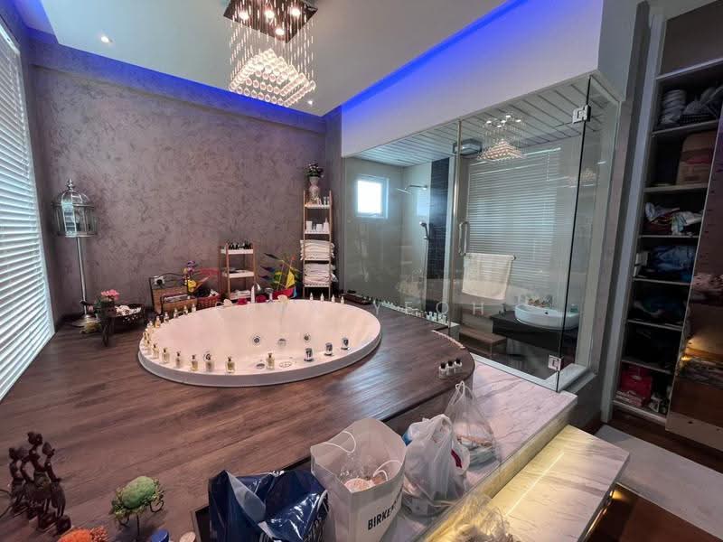 Semi-Detached House for Sale in Johor Bahru (Johor) - Sean Yeoh - Bathroom - PropertyGuru.com.my