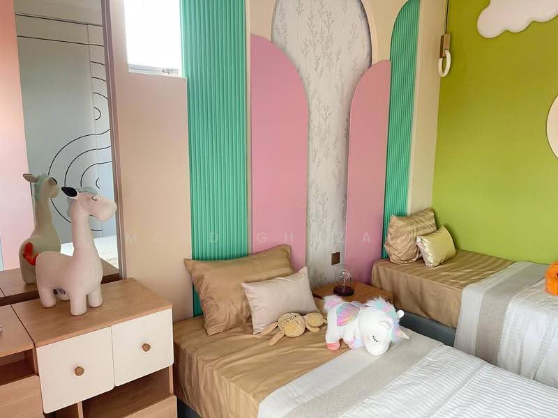 Rumah Teres 2-Tingkat untuk Dijual di Bukit Beruntung (Serendah) - Mohd Ghazali - Bedroom - PropertyGuru.com.my