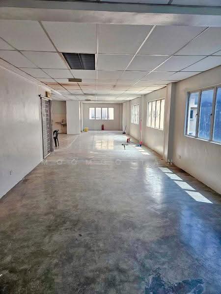 Shop / Office for Rent in Laman Rimbunan (Kepong) - Moomoo Tan - Interior - PropertyGuru.com.my