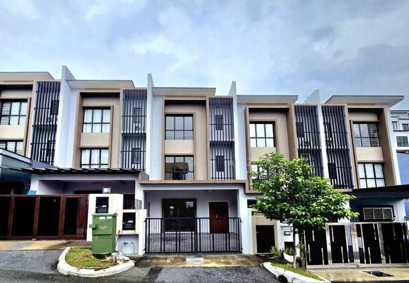 Rumah Teres untuk Dijual di Gombak (Selangor) - Mohd Ghazali - Exterior - PropertyGuru.com.my