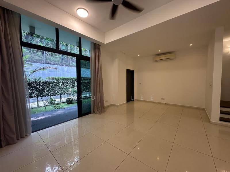 Rumah Teres 2-Tingkat untuk Disewa di Desa Parkcity (Kuala Lumpur) - Scott Lee - Living Room - PropertyGuru.com.my