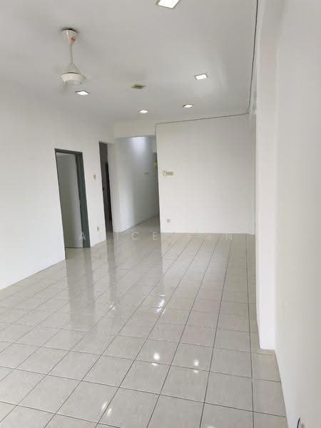 Apartment for Rent at Pangsapuri Puteri 1 - Alice Tan - Interior - PropertyGuru.com.my