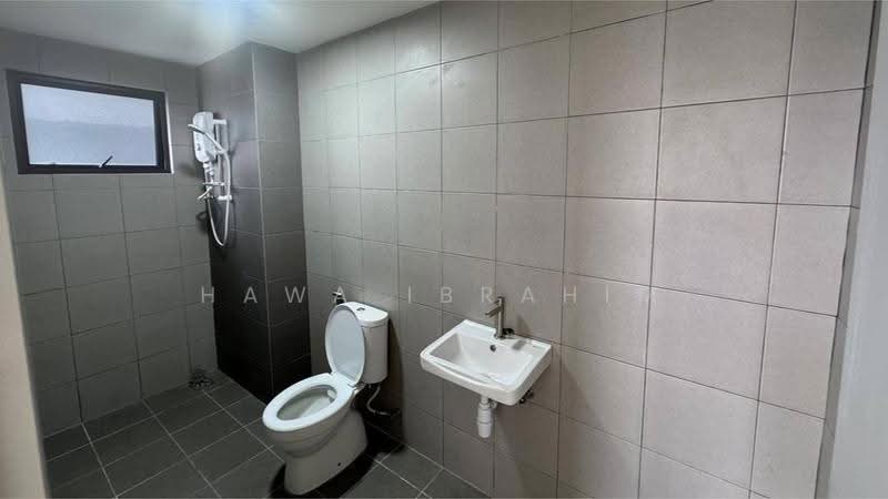 Service Residence for Rent at Residensi Bukit Tiara - Hawa Ibrahim - Bathroom - PropertyGuru.com.my
