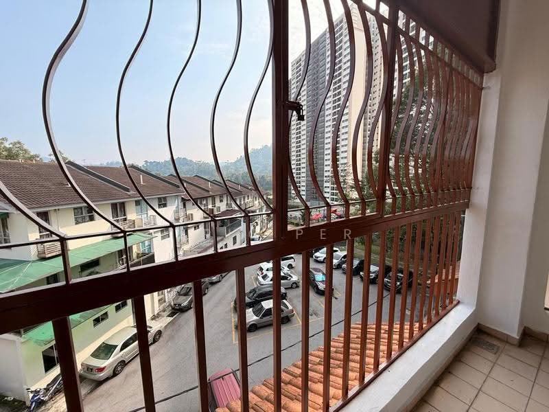 Townhouse for Rent in Batu Caves (Selangor) - Eric Per - Exterior - PropertyGuru.com.my