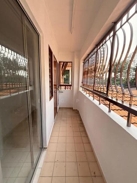 Townhouse for Rent in Batu Caves (Selangor) - Eric Per - Balcony - PropertyGuru.com.my