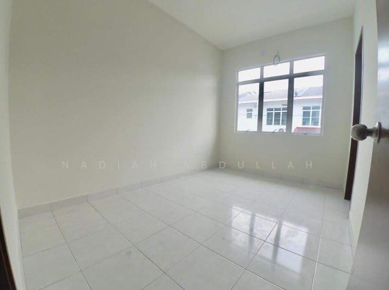 2-storey Terraced House for Sale in Saujana Utama (Selangor) - Nadiah Abdullah - Interior - PropertyGuru.com.my