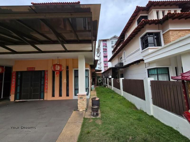 Rumah Berkembar untuk Dijual di Taman Yarl (Jalan Klang Lama (Old Klang Road)) - A Chong - Exterior - PropertyGuru.com.my