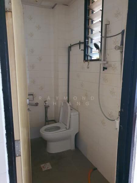 Rumah Teres 2-Tingkat untuk Dijual di Taman Bukit Maluri (Kepong) - Raymond Chiang - Bathroom - PropertyGuru.com.my