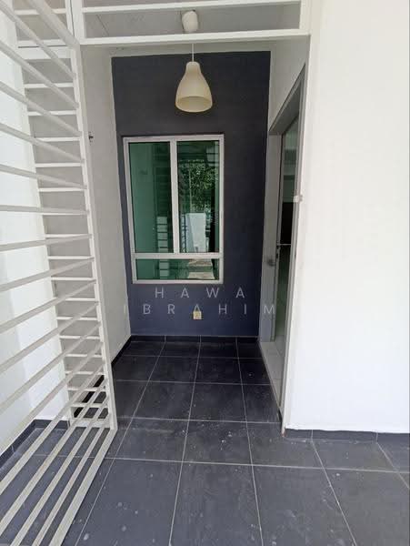 Rumah Teres 2-Tingkat untuk Dijual di Nilai Impian (Nilai) - Hawa Ibrahim - Exterior - PropertyGuru.com.my