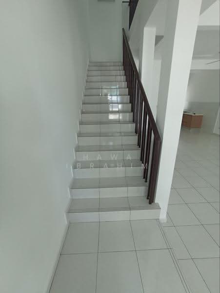 Rumah Teres 2-Tingkat untuk Dijual di Nilai Impian (Nilai) - Hawa Ibrahim - PropertyGuru.com.my