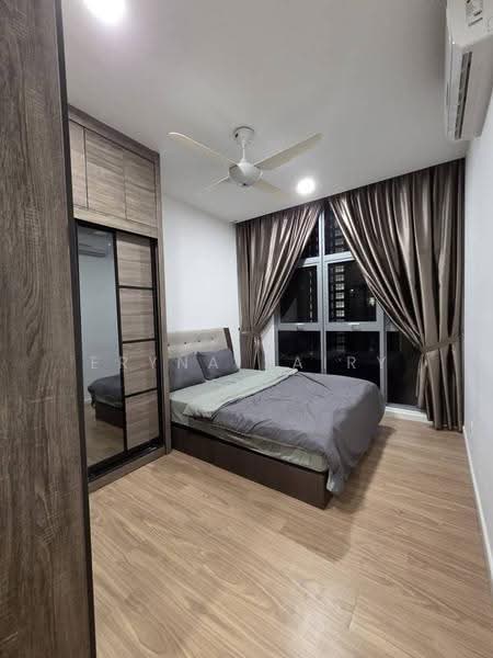 Condominium for Rent at Lakefront Residence - Eryna Sairy - PropertyGuru.com.my