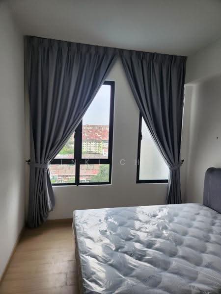 Kediaman Servis untuk Dijual di You City 3 - KINKI CHAN - Bedroom - PropertyGuru.com.my