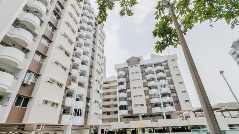 Condominium for Sale at Meadow Park 2 - Melissa Chong - Exterior - PropertyGuru.com.my