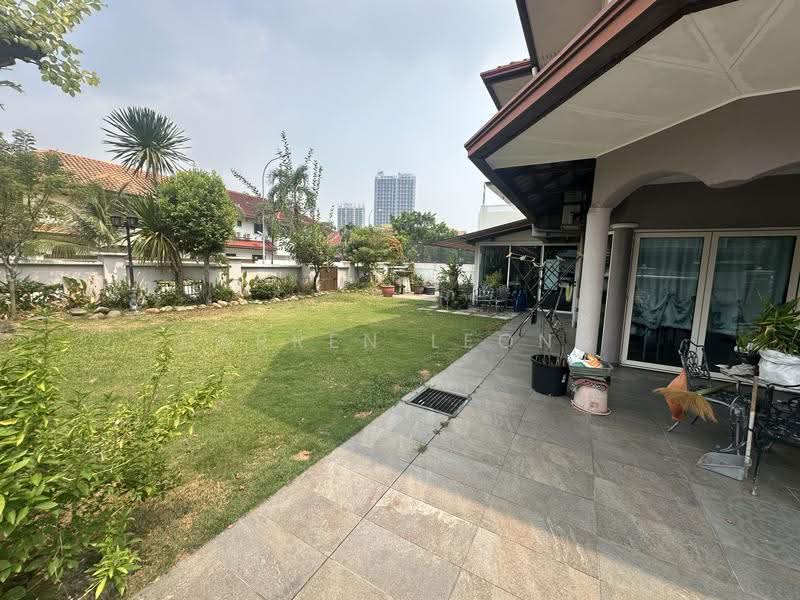 Semi-Detached House for Sale in Bandar Sunway (Sunway) - Darren Leong - Exterior - PropertyGuru.com.my
