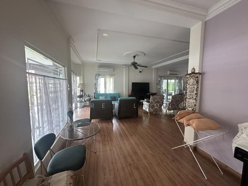 Semi-Detached House for Sale in Bandar Sunway (Sunway) - Darren Leong - Living Room - PropertyGuru.com.my