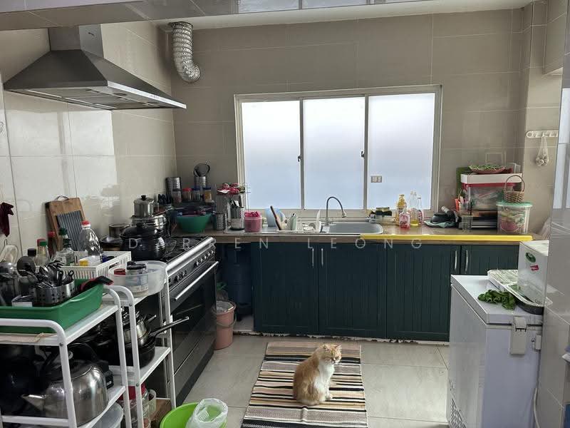 Semi-Detached House for Sale in Bandar Sunway (Sunway) - Darren Leong - Kitchen - PropertyGuru.com.my