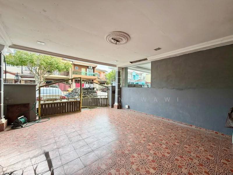 Rumah Teres 2-Tingkat untuk Dijual di Puncak Alam (Selangor) - Fauran Nawawi - PropertyGuru.com.my